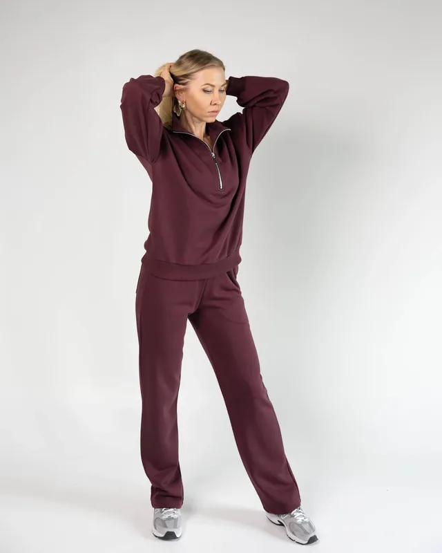 Moteriškas laisvalaikio kostiumas ZIP COLLAR Wine mood — 1 nuotrauka
