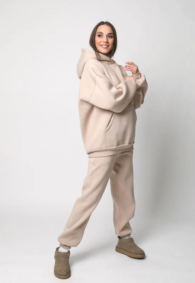 Moteriškas laisvalaikio kostiumas HOODIE Nude — 1 nuotrauka