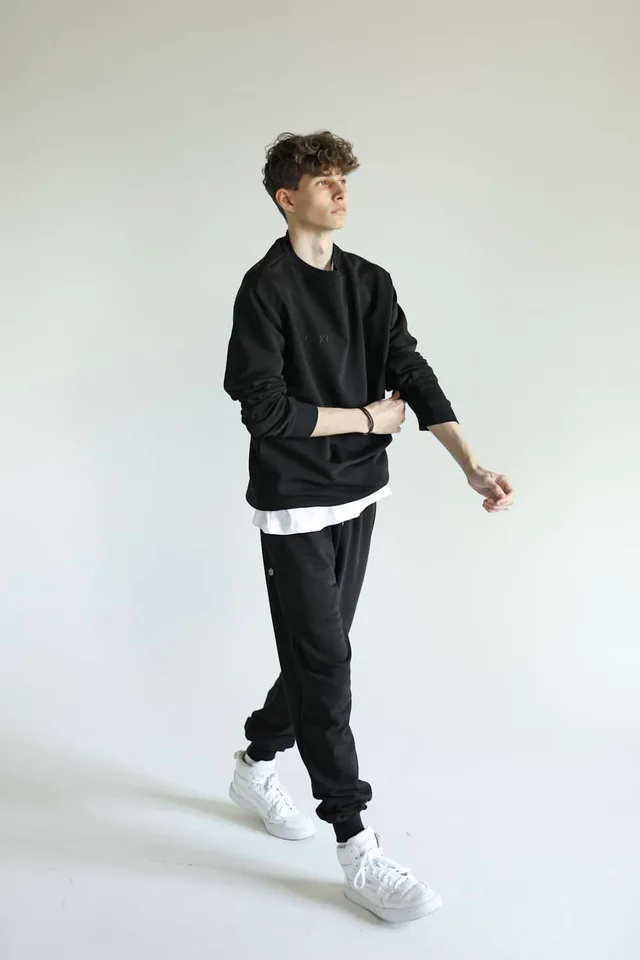 Laisvalaikio kostiumas Deep Black — 1 nuotrauka