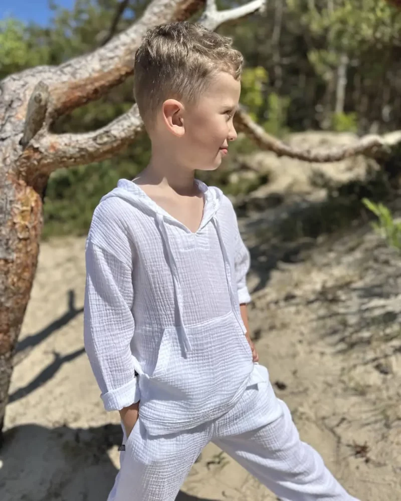 baltas muslino kostiumėlis vaikiškas