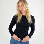 Moteriška juoda palaidinė ilgomis rankovėmis