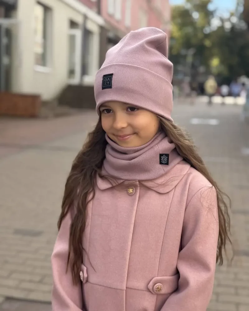 Pelenų rožinė kepurė su mova