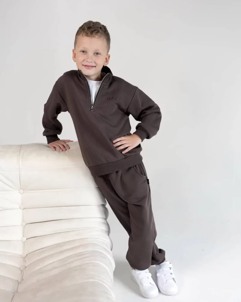 Vaikiškas kostiumėlis rudas