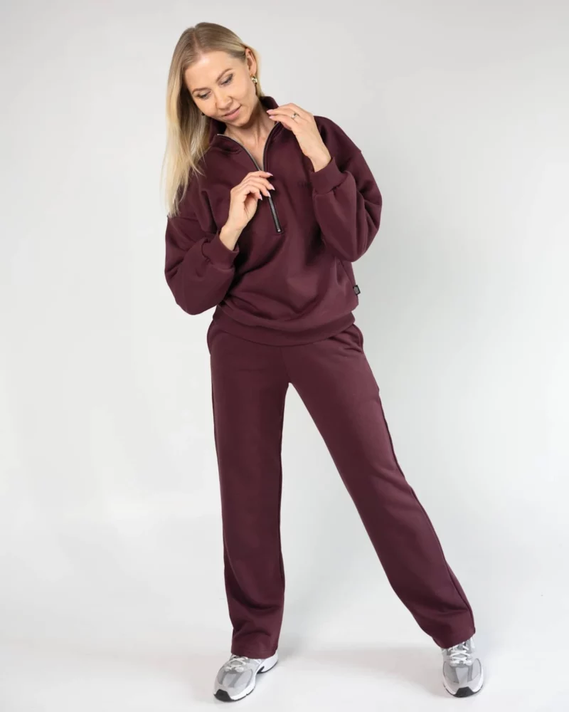 moteriškas bordo kostiumėlis burgundy