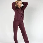 moteriškas laisvalaikio kostiumėlis burgundy