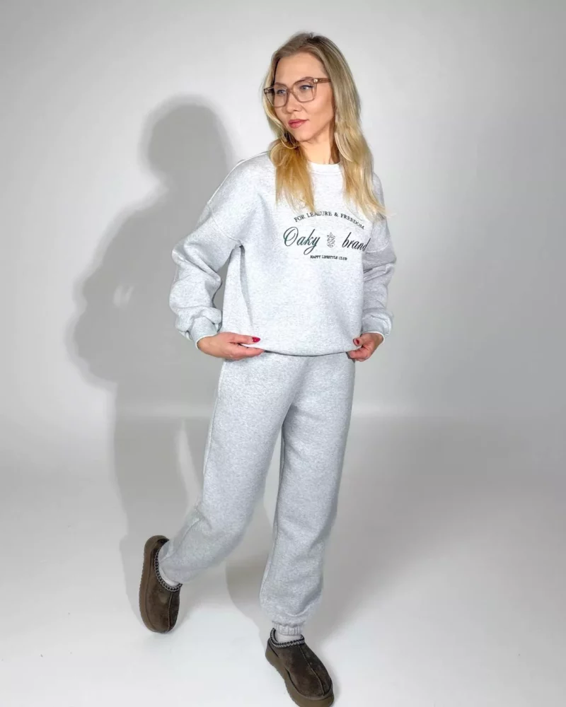 moteriskas laisvalaikio kostiumas melange